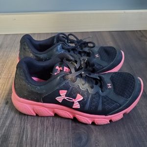 Girls Under Armour sneakers